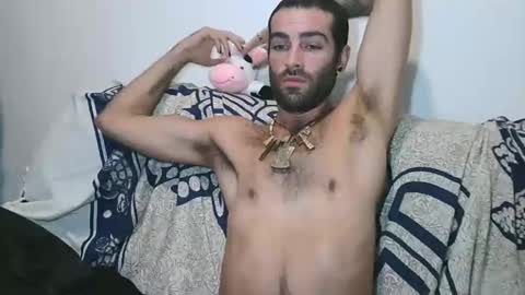 Snapshot of the_nomad_show chatting on 01.07.25 T online show from 01.07.25