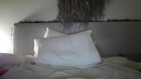 Snapshot of the_orcadian chatting on 02.03.25 bigdick online show from 02.03.25
