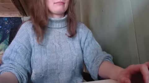 Snapshot of the_prettywondder chatting on 03.04.25 Ekye online show from 03.04.25