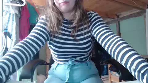 Snapshot of the_prettywondder chatting on 09.17.25 Ekye online show from 09.17.25