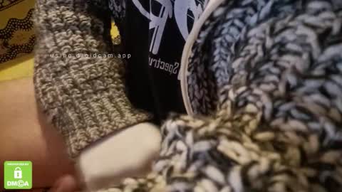 Snapshot of the_real_handjob_couple chatting on 02.10.26 The Real Hanjob Couple online show from 02.10.26