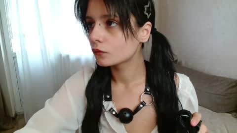 Snapshot of the_slutty_fox chatting on 06.28.26 the_slutty_fox online show from 06.28.26
