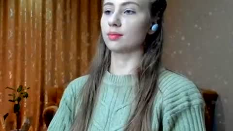 Ally    STREAMING ON TWITCH NOW Check my Twitter for updates online show from 01.29.25