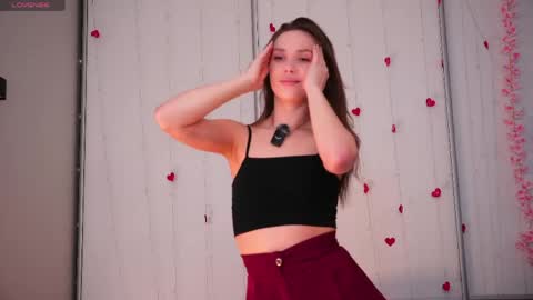 My name is Cynthia and Im very happy to see you in my sweet room  online show from 05.18.26