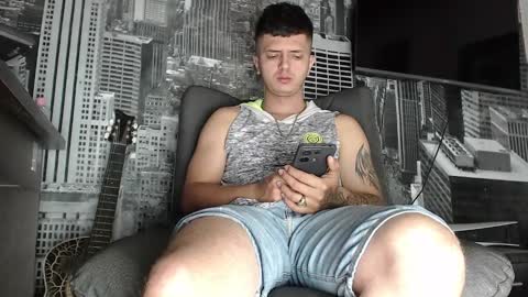 Snapshot of theangelmiguel chatting on 12.20.24 Miguel Angel online show from 12.20.24
