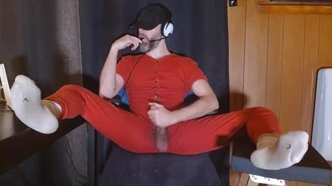 Blue and Red online show from 01.05.25