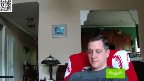 Snapshot of thebatandthecat10 chatting on 05.26.26 ISABELLA or MATT online show from 05.26.26