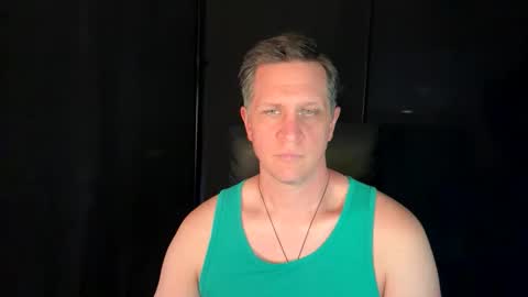 Snapshot of thebatandthecat10 chatting on 06.06.26 ISABELLA or MATT online show from 06.06.26