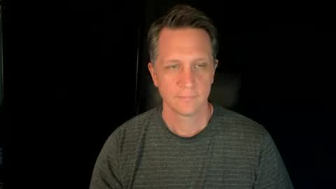 Snapshot of thebatandthecat10 chatting on 06.12.26 ISABELLA or MATT online show from 06.12.26