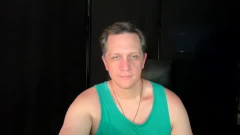Snapshot of thebatandthecat10 chatting on 07.06.26 ISABELLA or MATT online show from 07.06.26