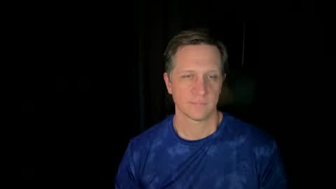 Snapshot of thebatandthecat10 chatting on 07.16.26 ISABELLA or MATT online show from 07.16.26