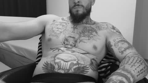 Snapshot of thebestmuscles chatting on 12.06.24 John online show from 12.06.24