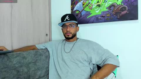 Snapshot of theblack_frank chatting on 12.18.25 theblack_frank online show from 12.18.25