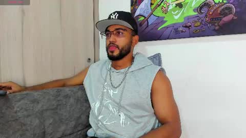 Snapshot of theblack_frank chatting on 06.18.26 theblack_frank online show from 06.18.26