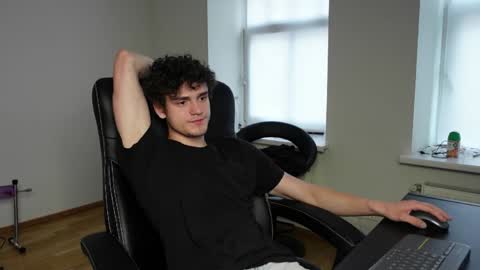 Snapshot of thebrad_holloway chatting on 05.20.26 Thebrad H online show from 05.20.26