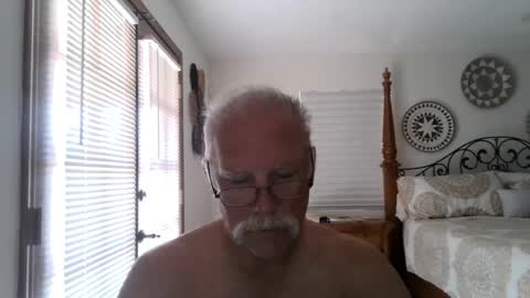 Snapshot of thecooltool_1 chatting on 10.08.25 thecooltool_1 online show from 10.08.25