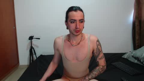Snapshot of thecrazyadam chatting on 07.06.26 Miguel online show from 07.06.26