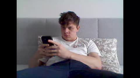 thecuteguy144949 online show from 02.11.25