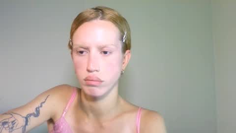 Yolanda online show from 09.08.25