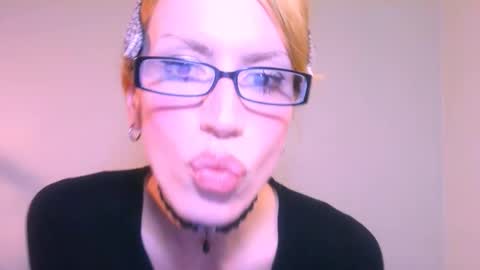 Yolanda online show from 12.05.25