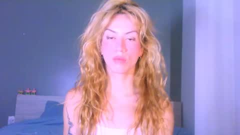 Snapshot of thedollxxxperience chatting on 04.17.26 Yolanda online show from 04.17.26
