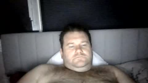 Snapshot of thedude20x chatting on 08.09.26 thedude20x online show from 08.09.26