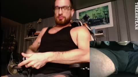 Snapshot of theehhteam chatting on 11.14.25 H online show from 11.14.25