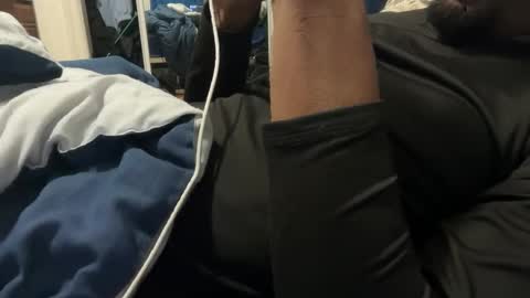 theeshooterr online show from 02.10.25