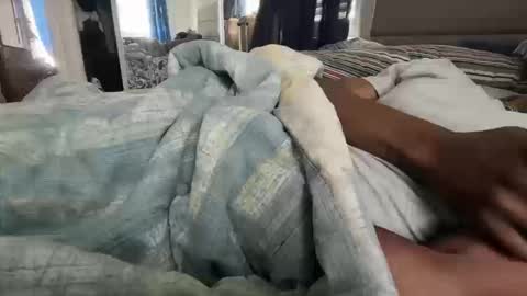 theeshooterr online show from 10.14.25