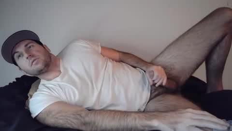 Theetwohander online show from 12.04.25