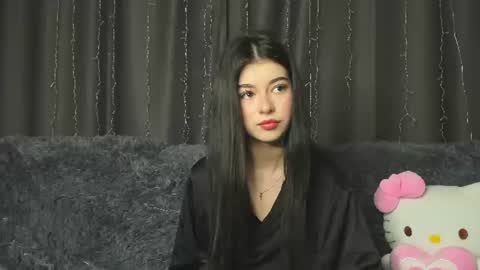 Snapshot of thegirlyoullcomebackto chatting on 06.15.26 Anora online show from 06.15.26