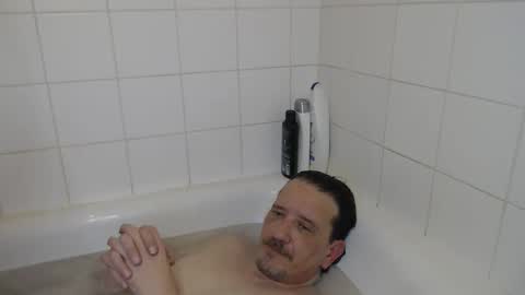 Snapshot of thegreeneyes95 chatting on 01.07.26 Green online show from 01.07.26