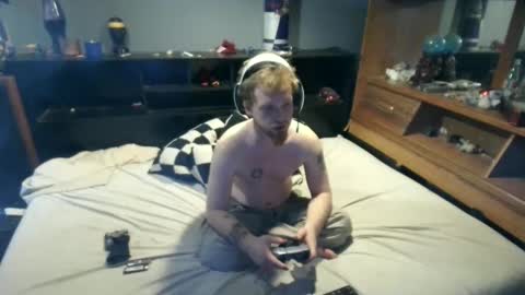 fuzzyfox online show from 09.12.25