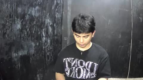 Snapshot of thehugecomeback chatting on 02.24.25 Xerxis online show from 02.24.25