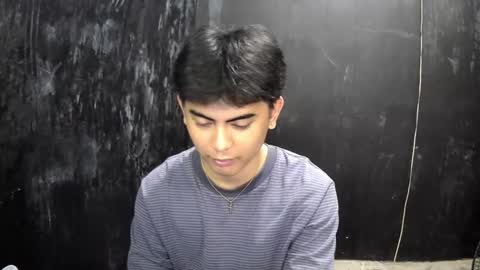 Snapshot of thehugecomeback chatting on 02.26.25 Xerxis online show from 02.26.25