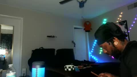 Snapshot of theinceptioncouple444 chatting on 11.05.25 IXMCOUPLE444 online show from 11.05.25