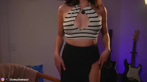 Iris online show from 10.08.25