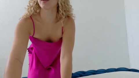 Snapshot of theislandgirl chatting on 04.22.26 Lily Marie online show from 04.22.26
