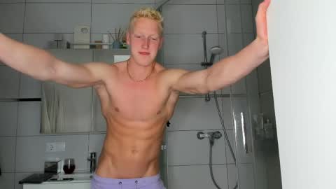 Snapshot of thejacob_d chatting on 05.26.26 thejacob_d online show from 05.26.26