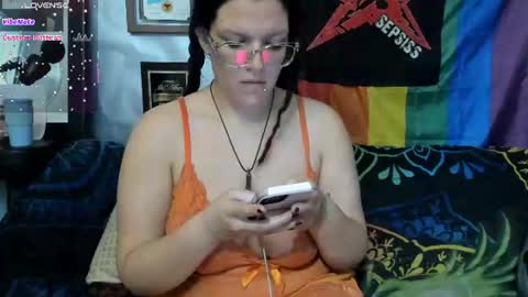 Snapshot of thekinkhouse chatting on 06.09.26 Goddess Nola online show from 06.09.26