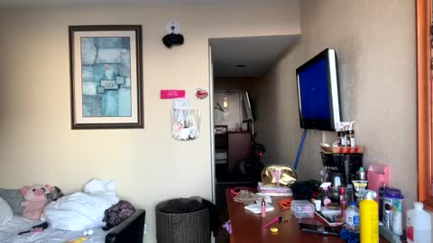 Snapshot of theladygodiva23 chatting on 09.17.25 The Lady Godiva online show from 09.17.25