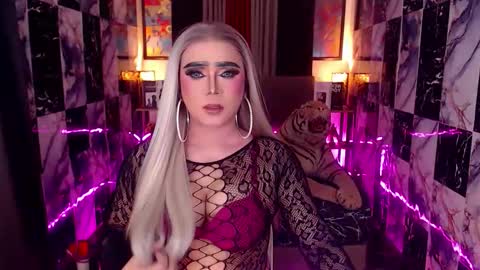 Paula online show from 01.16.26