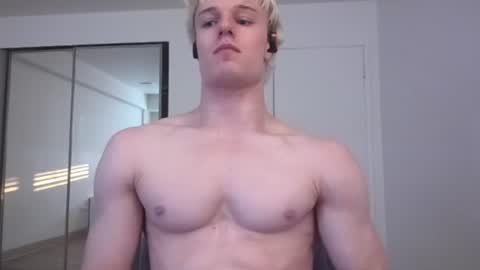 Snapshot of thelevimeyers chatting on 07.24.26 thelevimeyers online show from 07.24.26
