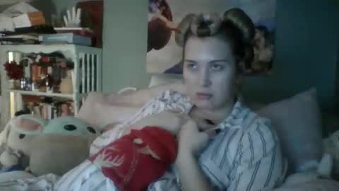 Little Bambii online show from 12.20.25