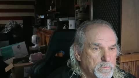 Snapshot of themasseure1 chatting on 04.14.26 themasseure1 online show from 04.14.26