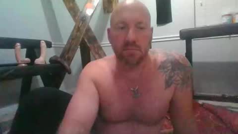 Snapshot of themohawkguy chatting on 12.17.25 Subbie boy Drew online show from 12.17.25