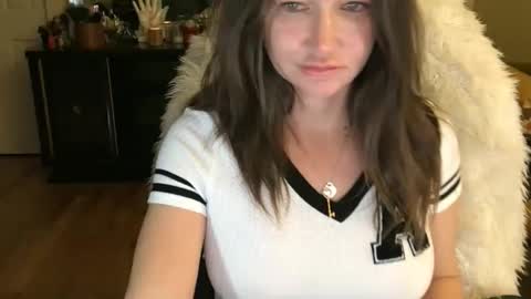 Snapshot of themrsnelson chatting on 01.16.25 Cach Nelson online show from 01.16.25