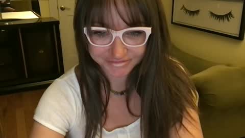 Snapshot of themrsnelson chatting on 10.15.25 Cach Nelson online show from 10.15.25