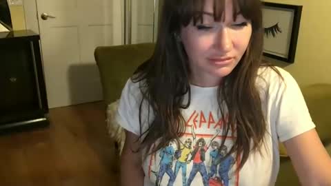 Cach Nelson online show from 11.14.25