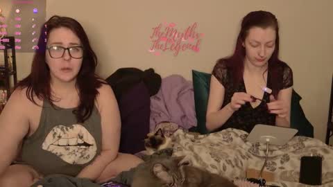 Snapshot of themythxthelegend chatting on 01.18.26 Sav and Bri online show from 01.18.26